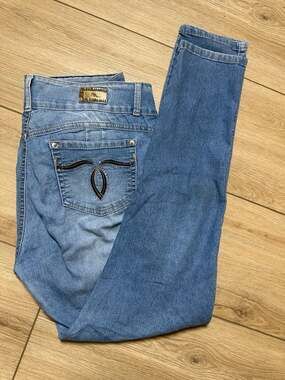 T.T. Blues Jeans Size 13 Skinny Embellished Pocket